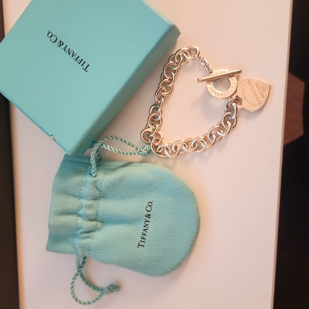 AUTHENTIC Return to Tiffany's 7.5" Toggle bracelet